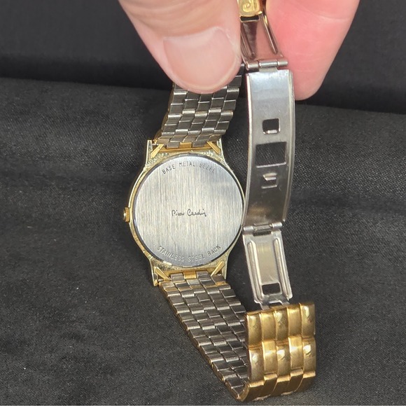 Pierre Cardin Wrist Watch Womens Gold Black Quartz Analog Dress Vintage - Picture 2 of 6